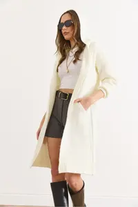 Olalook Women's Ecru Hooded Soft Textured Thick Cardigan with Pockets - Image 6