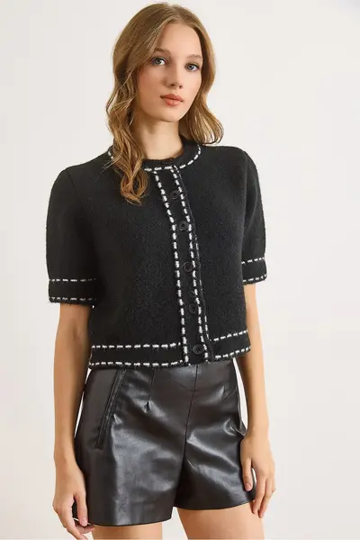 HRK-19000418-BLACK_1