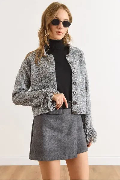 HRK-19000419-SMOKE-GRAY_1