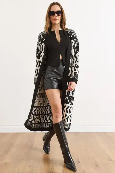 HRK-19000421-BLACK-ECRU_1