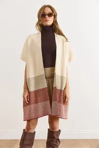 Olalook Women Ecru Zikzak Patterned Poncho Cardigan - Image 2