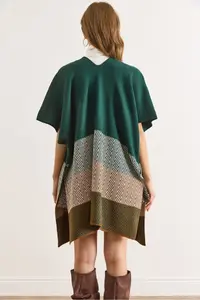 Olalook Women's Emerald Green Zigzag Patterned Poncho Cardigan - Image 4