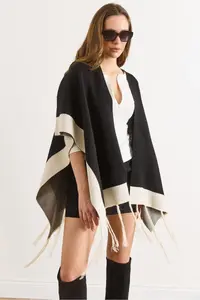 Olalook Women Black Color Bloklu Poncho Cardigan - Image 4
