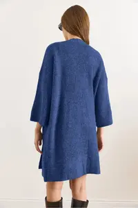 Olalook Women's Indigo Soft Textured Pocket Knitwear Cardigan - Image 4