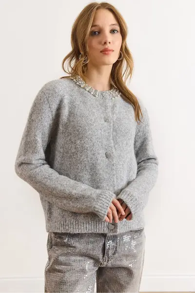 HRK-19000426-GRAY_1