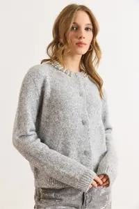Olalook Women's Gray Collar Stone Detailed Heart Button Knitwear Cardigan - Image 4