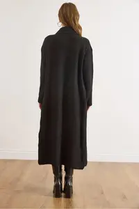 Olalook Women's Black Self-Fringed Pocket Long Cardigan - Image 3
