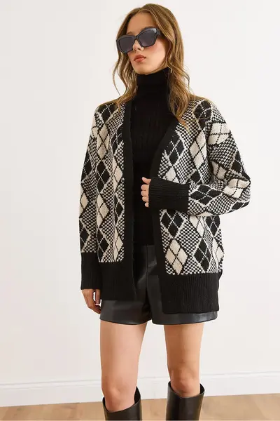 HRK-19000432-BLACK_1