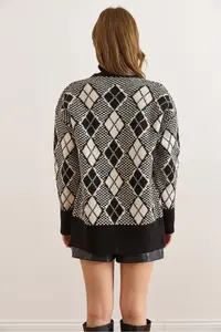 Olalook Women's Black Diamond Pattern Soft Textured Thick Knitwear Cardigan - Image 4