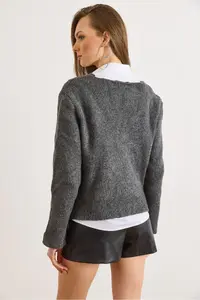 Olalook Women's Anthracite V-Neck Skirt Asymmetrical Knitwear Cardigan - Image 4
