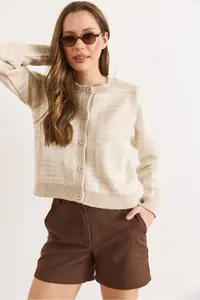 Olalook Women's Stone Crew Neck Buttoned Thick Plaid Cardigan