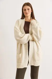Olalook Women's Ecru Pocket Soft Textured Knitwear Cardigan - Image 3
