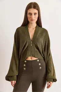 Olalook Women's Green Zippered Bat Loose Fit Cardigan - Image 6