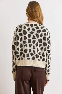 Olalook Women's Stone Lace Detailed Soft Textured Leopard Cardigan - Image 3