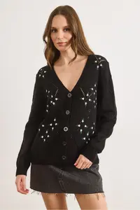 Olalook Women Black Embroidered Short Knitwear Cardigan - Image 2