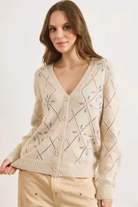 Olalook Women Stone Embroidered Short Knitwear Cardigan - Image 2