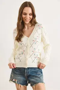 Olalook Women White Embroidered Short Knitwear Cardigan - Image 2