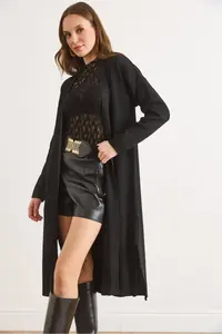 Olalook Women's Black Side Slit Ribbed Full Knitwear Cardigan - Image 4