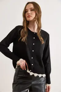 Olalook Women's Black Lace Detailed Thin Knitwear Cardigan - Image 4
