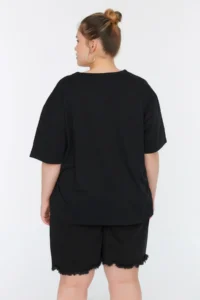 Trendyol Curve Black Oversized Fit Fish Printed 100% Cotton Knitting Plus Size T-Shirt - Image 5
