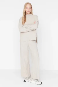 TRENDYOLMİLLA Beige Dog collar Knitwear Top and Bottom Set - Image 2