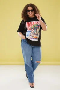 Trendyol Curve Black Crew Neck Wide Pattern Printed Plus Size Knitting Tshirt - Image 2