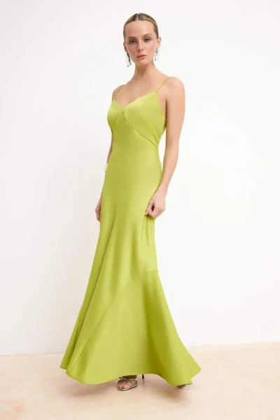 TRENDYOLMİLLA Green Satin Skirt with flywheel Midi Dress