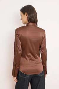 TRENDYOLMİLLA Brown Hafif Bele Oturan Satin padded Shirt - Image 4