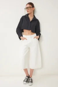 Happiness İstanbul Women Black Pocket Detail Crop Weaving Shirt