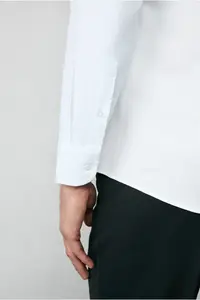 Kiğılı Long Sleeve Slim Fit Button Collar Cotton Easy-Iron Oxford Shirt for 4 Seasons - Image 3