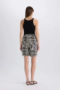 DeFacto High Waist Patterned Wide Leg Viscose Shorts - Image 6