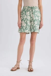 DeFacto High Waist Patterned Wide Leg Viscose Shorts - Image 4