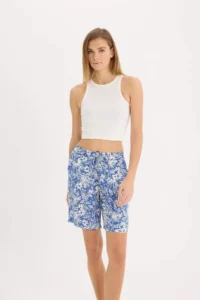 DeFacto High Waist Patterned Wide Leg Viscose Shorts - Image 3