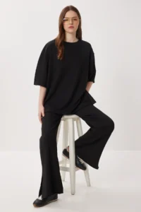 Lovelyİstanbul Oversize Slit and Parachute Garnished Modal Suit  BLACK - Image 2
