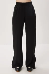 Lovelyİstanbul Oversize Slit and Parachute Garnished Modal Suit  BLACK - Image 5
