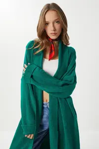 Lovelyİstanbul Oversized LONG Knitwear Cardigan  Green - Image 4