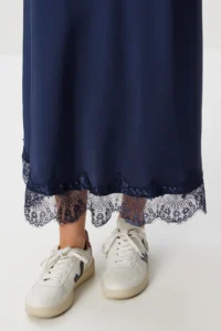 Lovelyİstanbul Lace Detailed Satin Midi Skirt  Navy Blue - Image 5