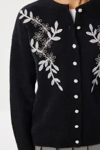 Lovelyİstanbul Beaded Buttoned Knitwear Cardigan  Black - Image 4