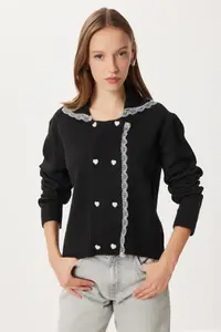 Lovelyİstanbul Lace Detailed buttoned Knitwear Cardigan  Black - Image 3