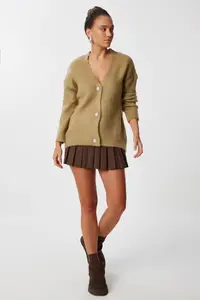 Lovelyİstanbul Stylish Buttoned Soft Knitwear Cardigan  OLIVE GREEN - Image 2