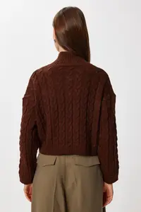 Lovelyİstanbul Braided Zippered Knitwear Cardigan  BROWN - Image 4
