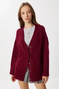 Lovelyİstanbul Oversized Plain Knitting Knitwear Cardigan  Burgundy - Image 2