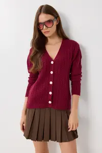Lovelyİstanbul Hair Braided buttoned Knitwear Cardigan  Burgundy - Image 3