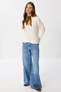 Lovelyİstanbul Hair Braided buttoned Knitwear Cardigan  Cream - Image 3