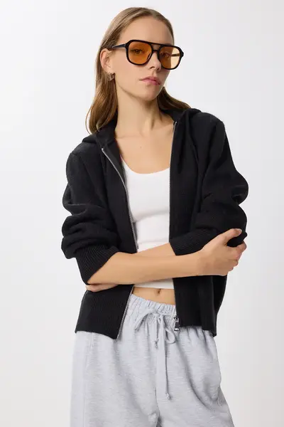 LPF0108-BLACK_1