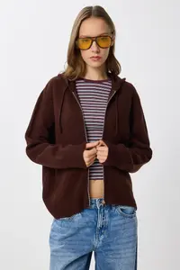 Lovelyİstanbul Hooded Zippered Knitwear Cardigan  Brown - Image 2