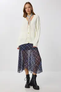 Lovelyİstanbul Hair Braided buttoned Knitwear Cardigan  Ecru