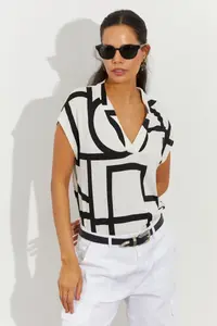 Cool & Sexy Women White Patterned V-neck Blouse - Image 7