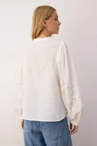 TRENDYOLMİLLA White Sleeves Lace Stripe Detailed Boho Shirt - Image 4