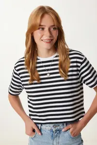 Lovelyİstanbul Oversize Striped Cotton Knitted T-shirt  BLACK WHITE - Image 2
